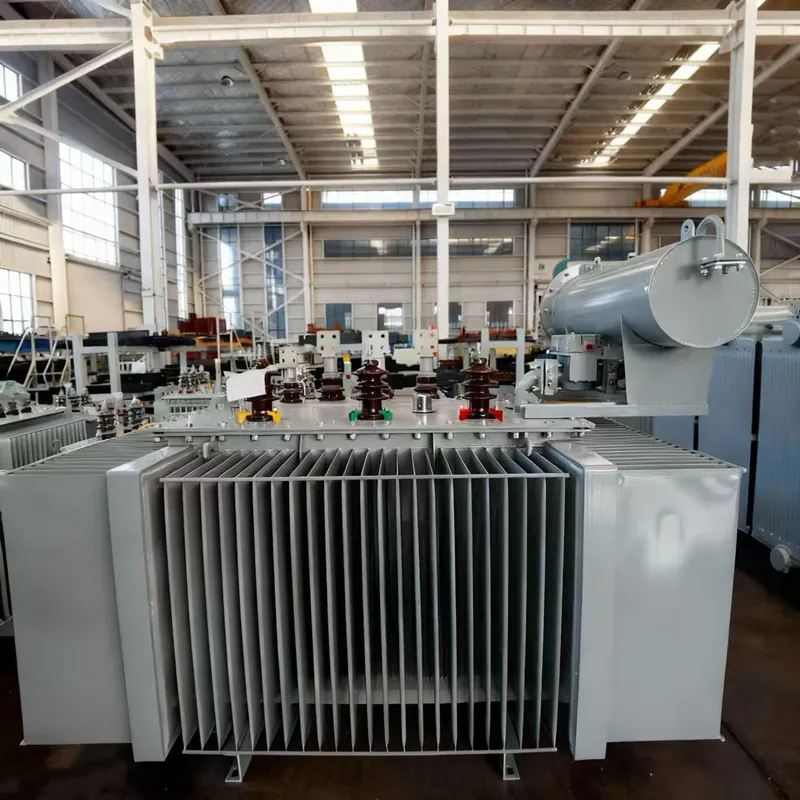 Enroulement de cuivre immerg&eacute; dans l'huile du transformateur de puissance 3150kVA 22kV/400V