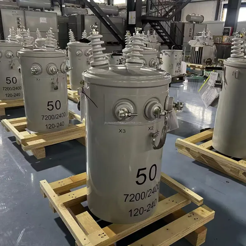 Gamme compl&egrave;te de transformateur de distribution immerg&eacute; dans l'huile monophas&eacute; 10kVA ~ 330kVA