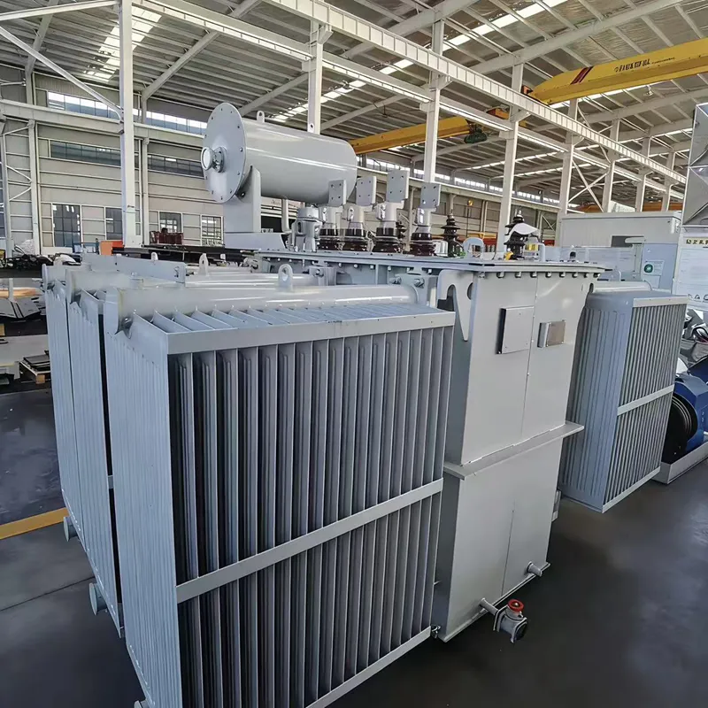 Enroulement de cuivre immerg&eacute; dans l'huile du transformateur de puissance 3150kVA 22kV/400V