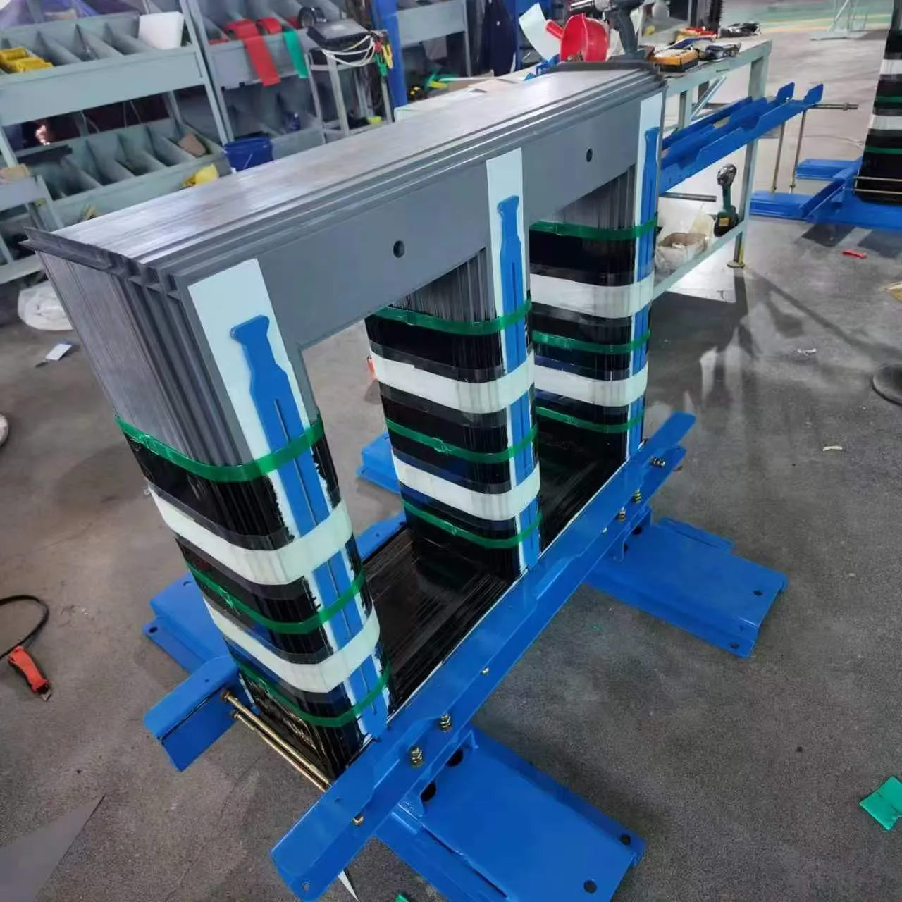 Noyau de fer de transformateur en acier au silicium lamin&eacute;