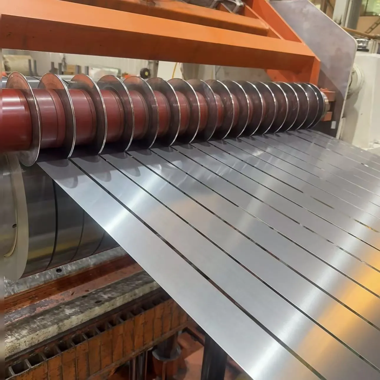 Bobine d'acier au silicium orient&eacute;e grain lamin&eacute;e &agrave; froid &agrave; faible perte pour &eacute;quipement &eacute;lectrique